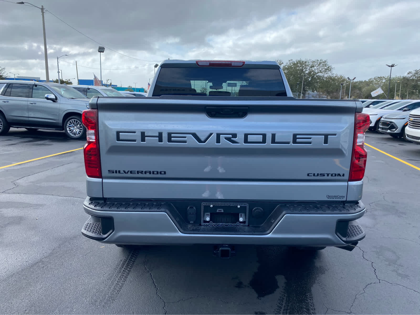 2025 Chevrolet Silverado 1500 Custom 2WD Crew Cab 147 7