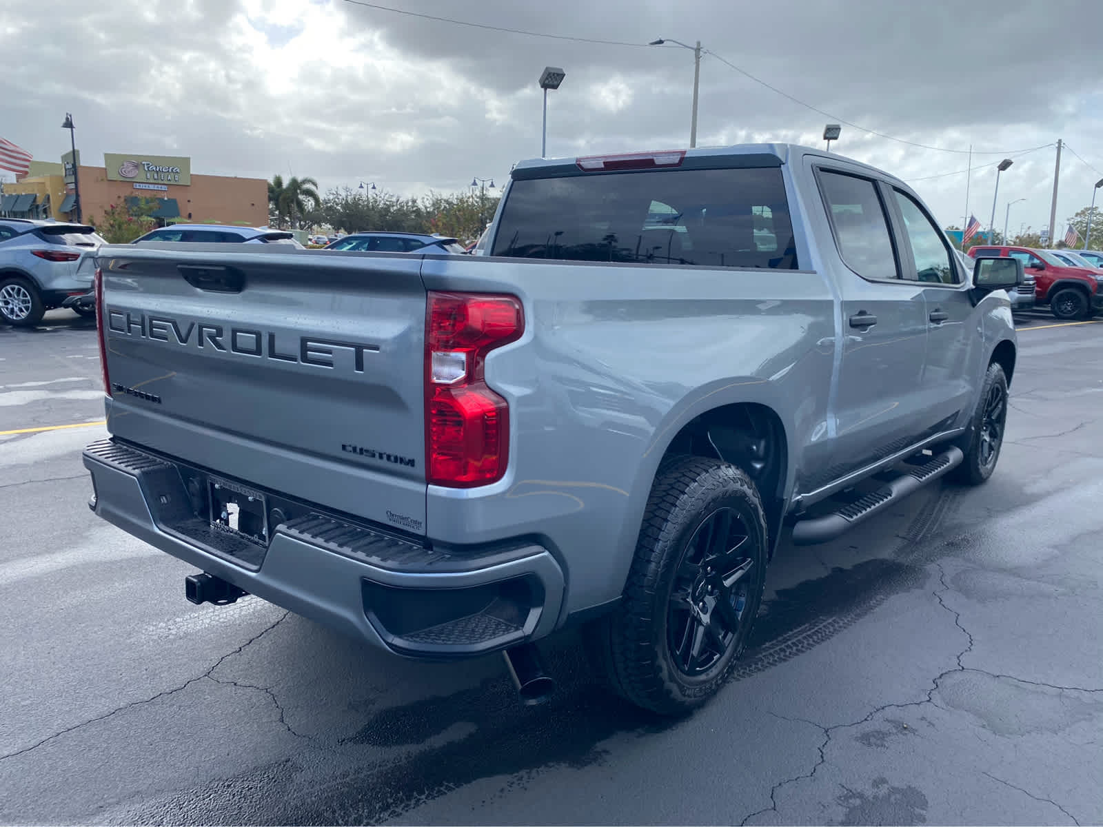 2025 Chevrolet Silverado 1500 Custom 2WD Crew Cab 147 8