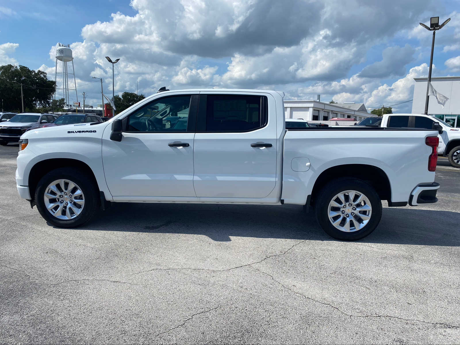 2024 Chevrolet Silverado 1500 Custom 2WD Crew Cab 147 5