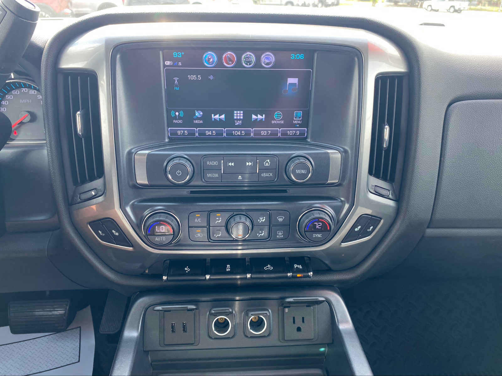 2018 Chevrolet Silverado 1500 LT 2WD Crew Cab 143.5 21