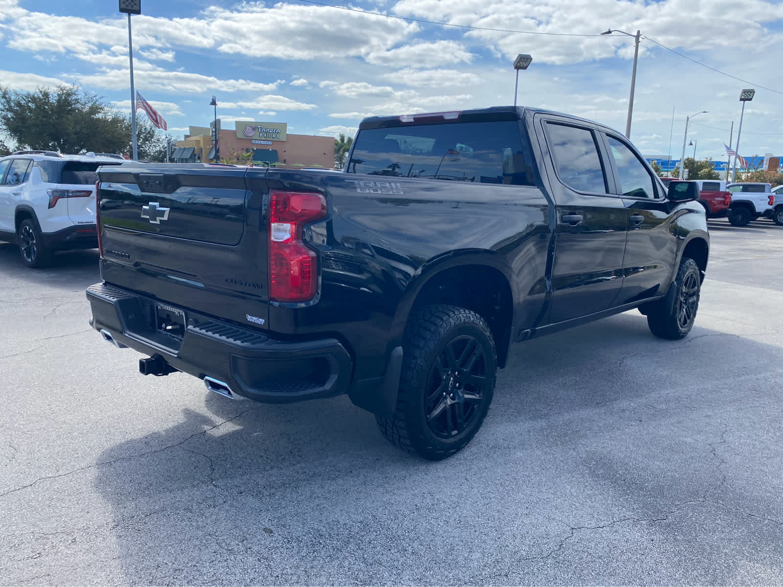 2024 Chevrolet Silverado 1500 Custom Trail Boss 4WD Crew Cab 147 8