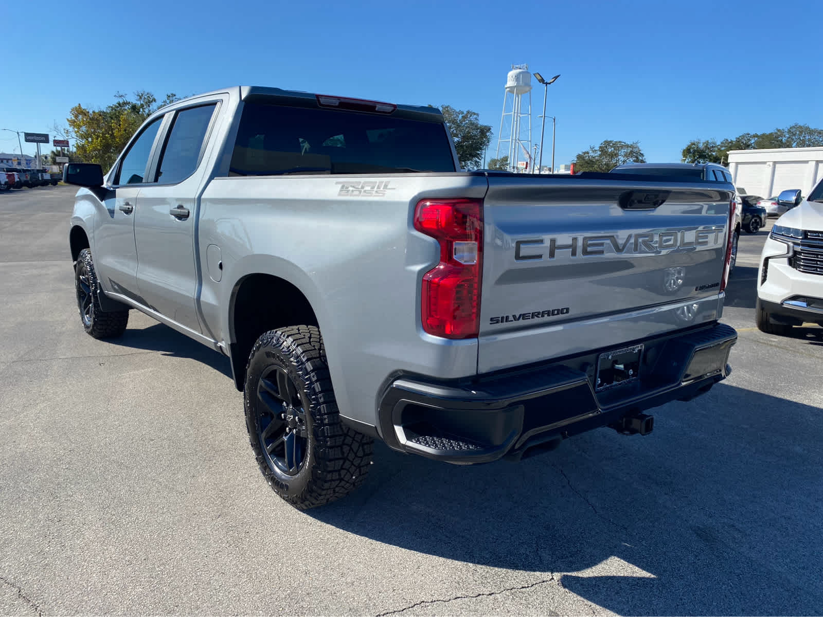 2025 Chevrolet Silverado 1500 Custom Trail Boss 4WD Crew Cab 147 5