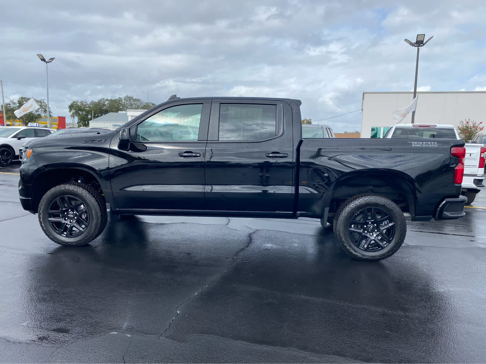 2025 Chevrolet Silverado 1500 LT Trail Boss 4WD Crew Cab 147 5