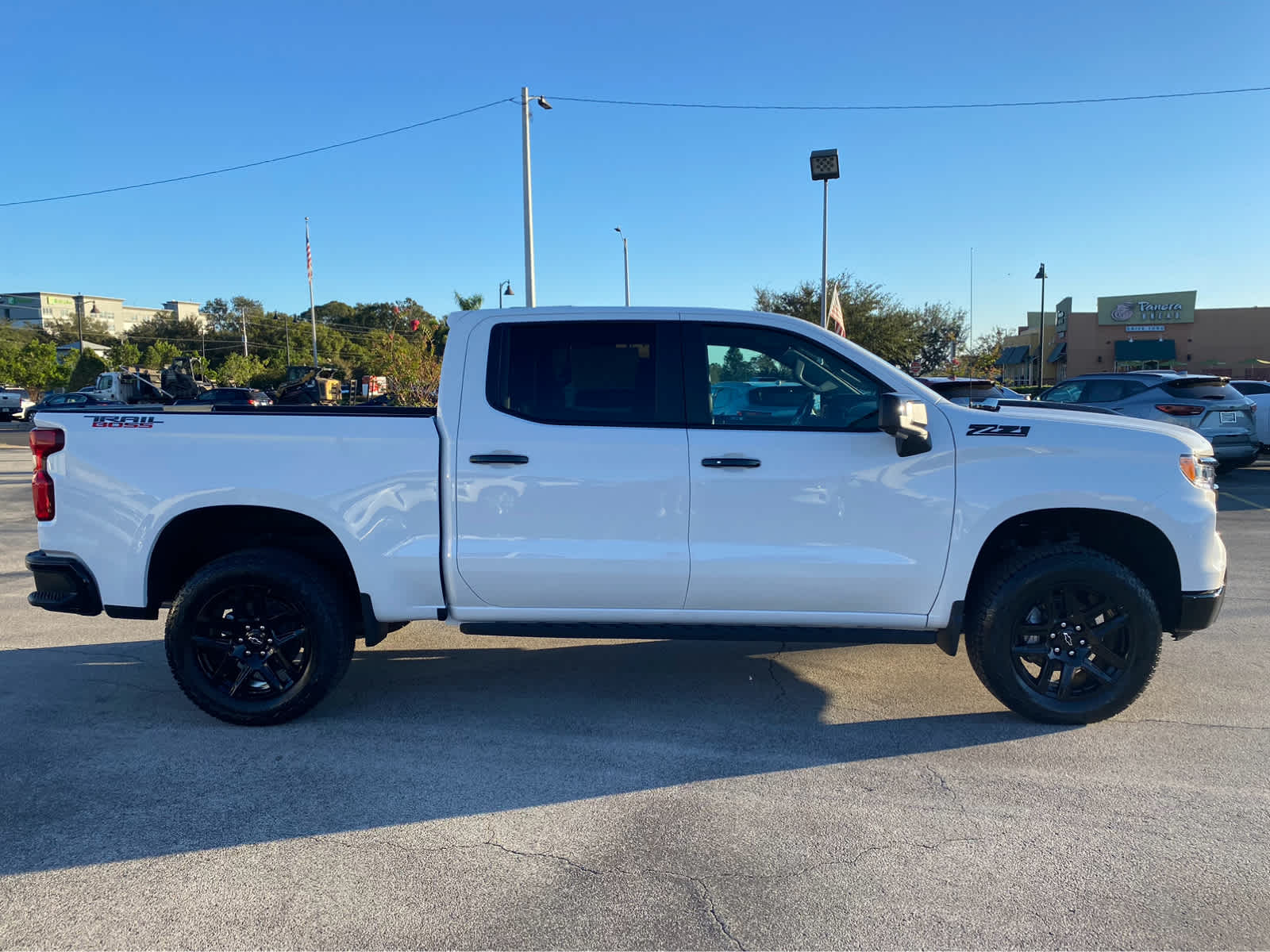 2025 Chevrolet Silverado 1500 LT Trail Boss 4WD Crew Cab 147 8