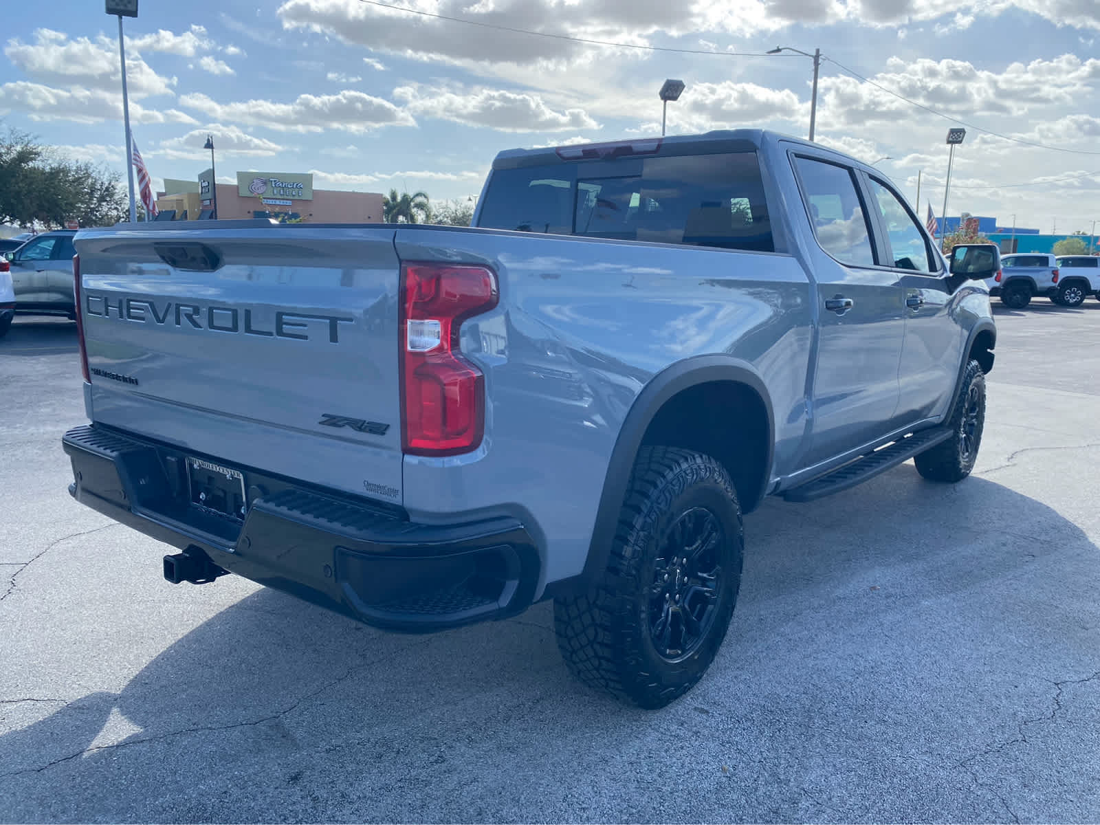 2025 Chevrolet Silverado 1500 ZR2 4WD Crew Cab 147 8