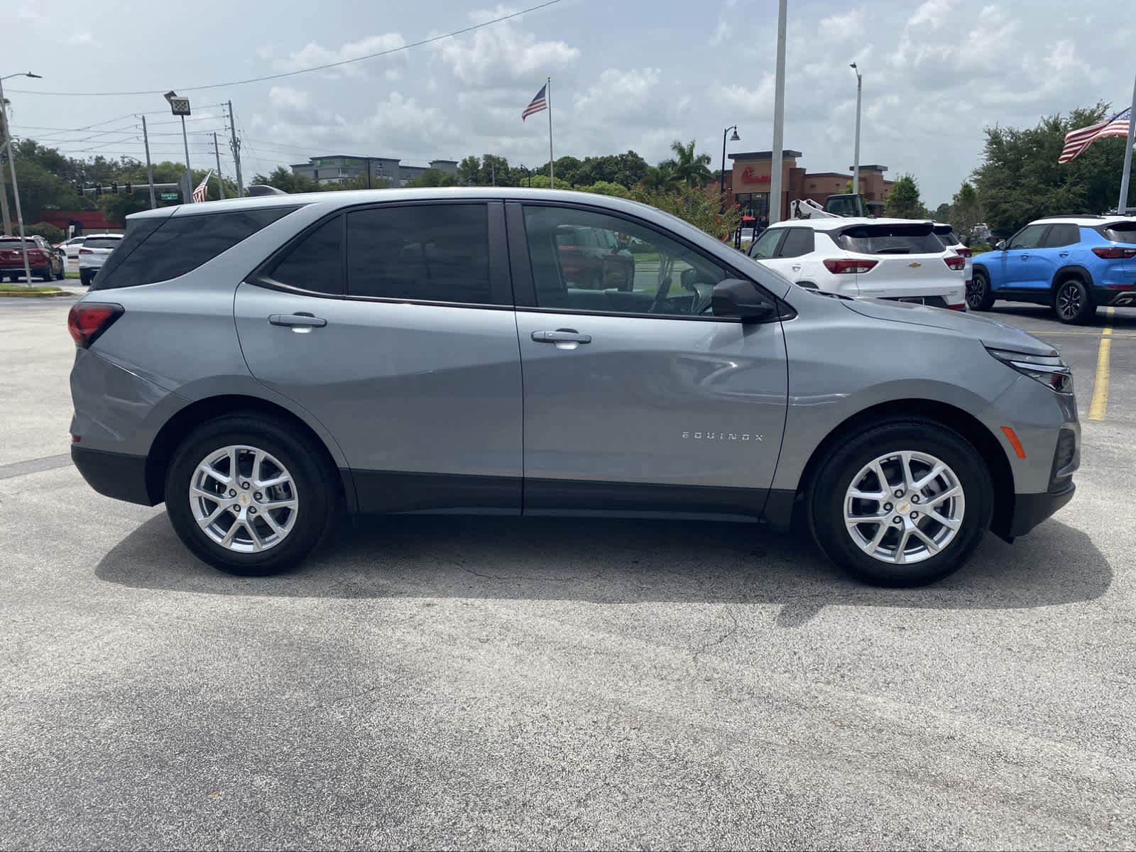 2024 Chevrolet Equinox LS 9