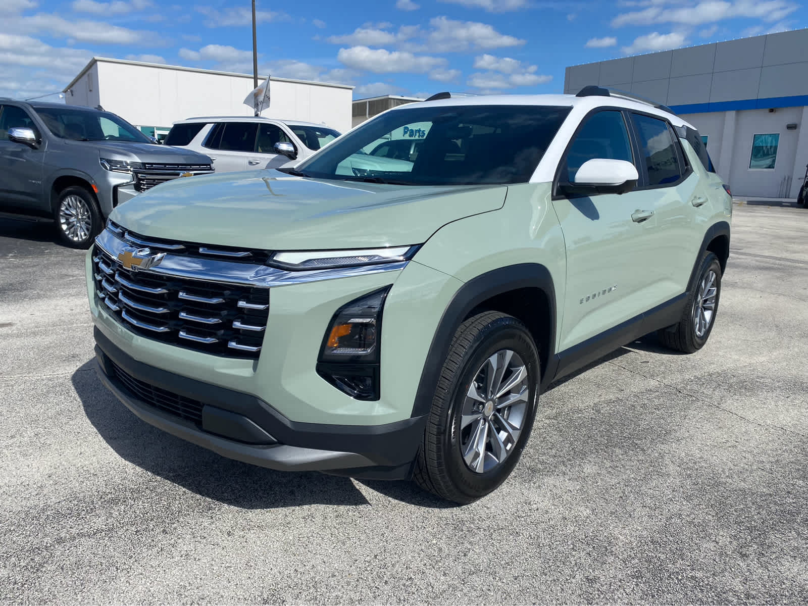 2025 Chevrolet Equinox FWD LT 4