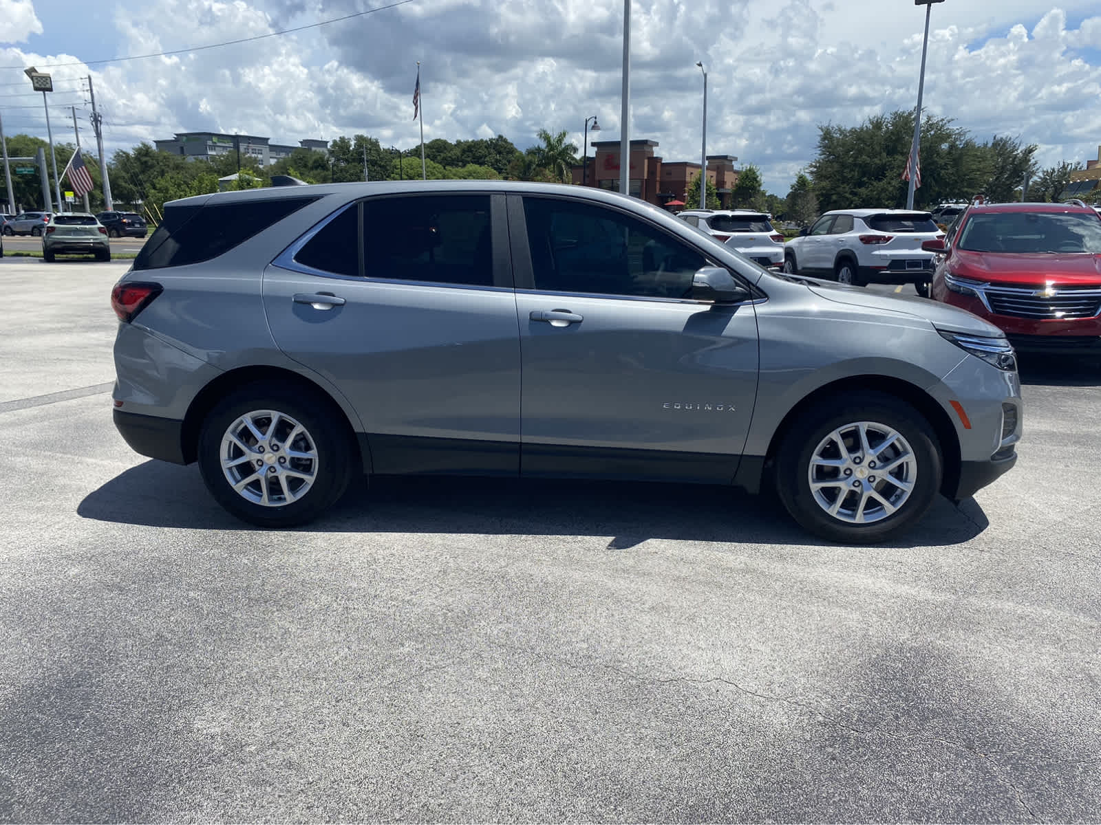 2024 Chevrolet Equinox LT 9