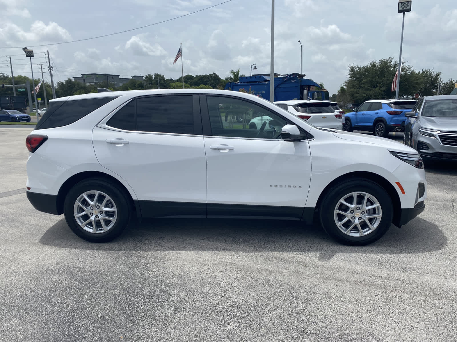 2024 Chevrolet Equinox LT 9