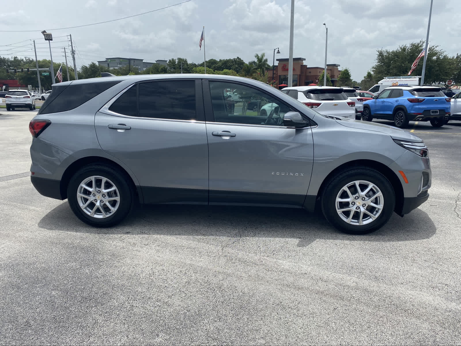 2024 Chevrolet Equinox LT 9