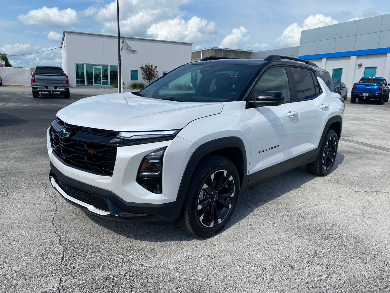 2025 Chevrolet Equinox FWD RS 4