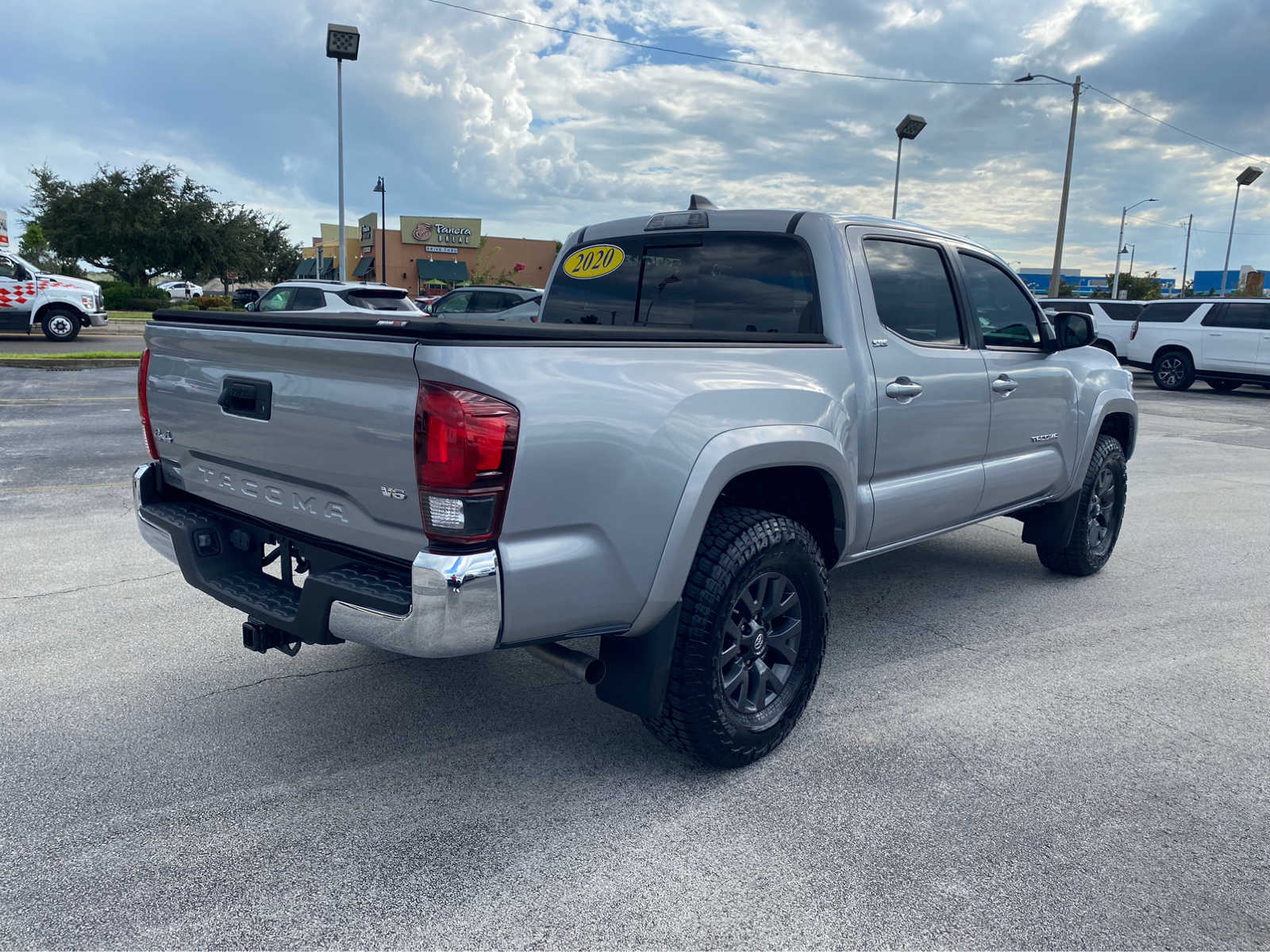 2020 Toyota Tacoma SR5 Double Cab 5 Bed V6 AT 8