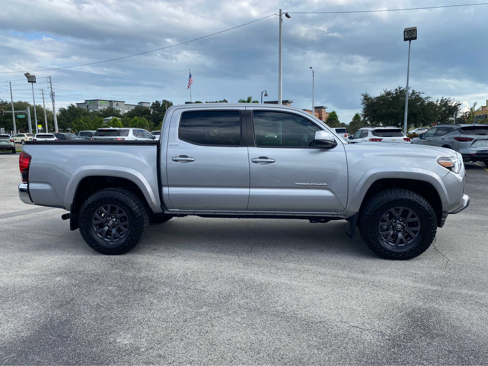 2020 Toyota Tacoma SR5 Double Cab 5 Bed V6 AT 13