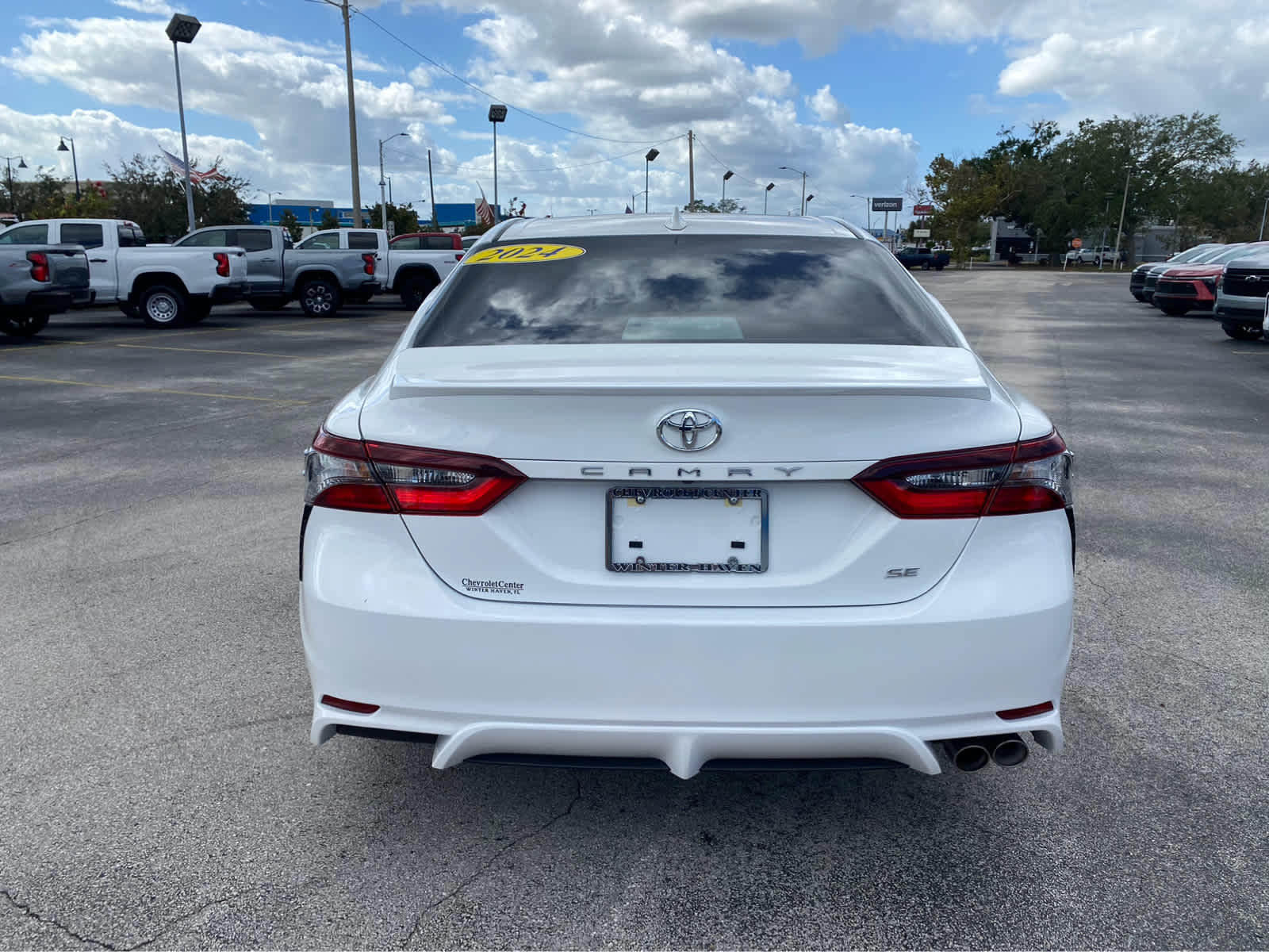 2024 Toyota Camry SE 7