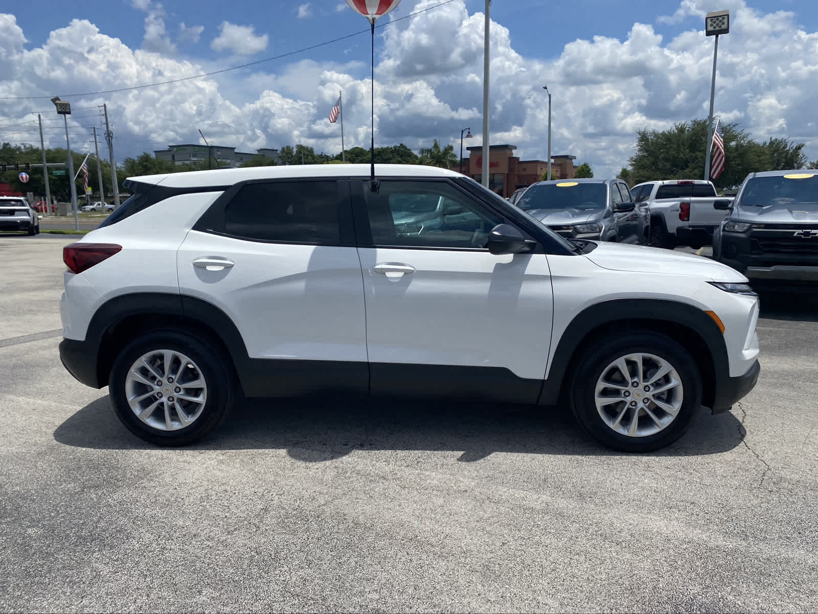 2024 Chevrolet TrailBlazer LS 9