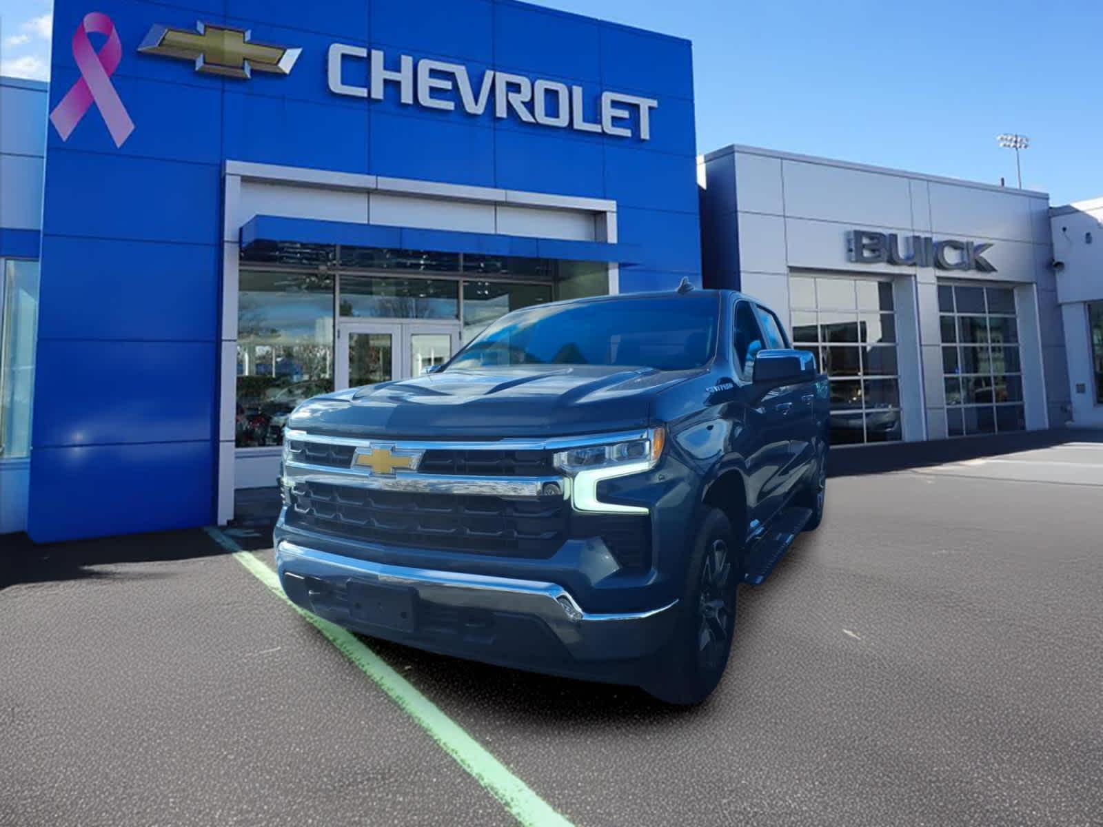 2024 Chevrolet Silverado 1500 LT Crew Cab 4WD