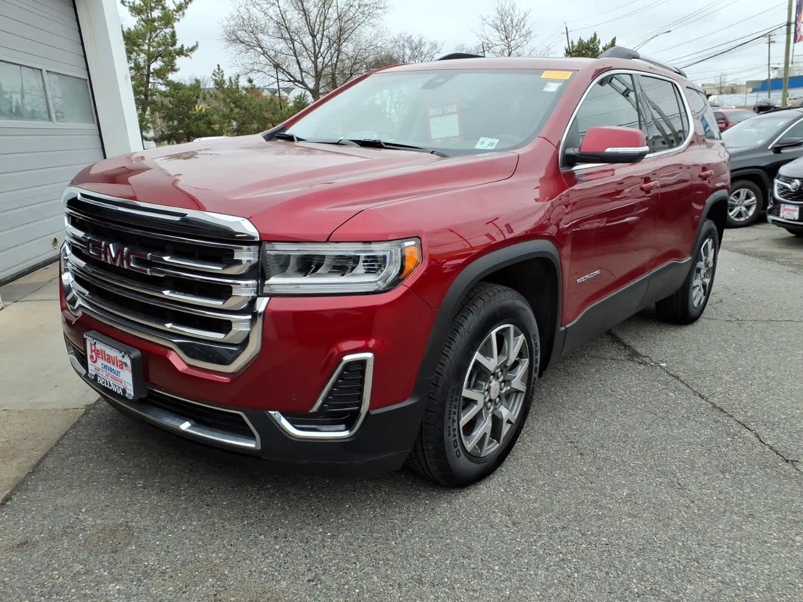 View vehicle photo 3