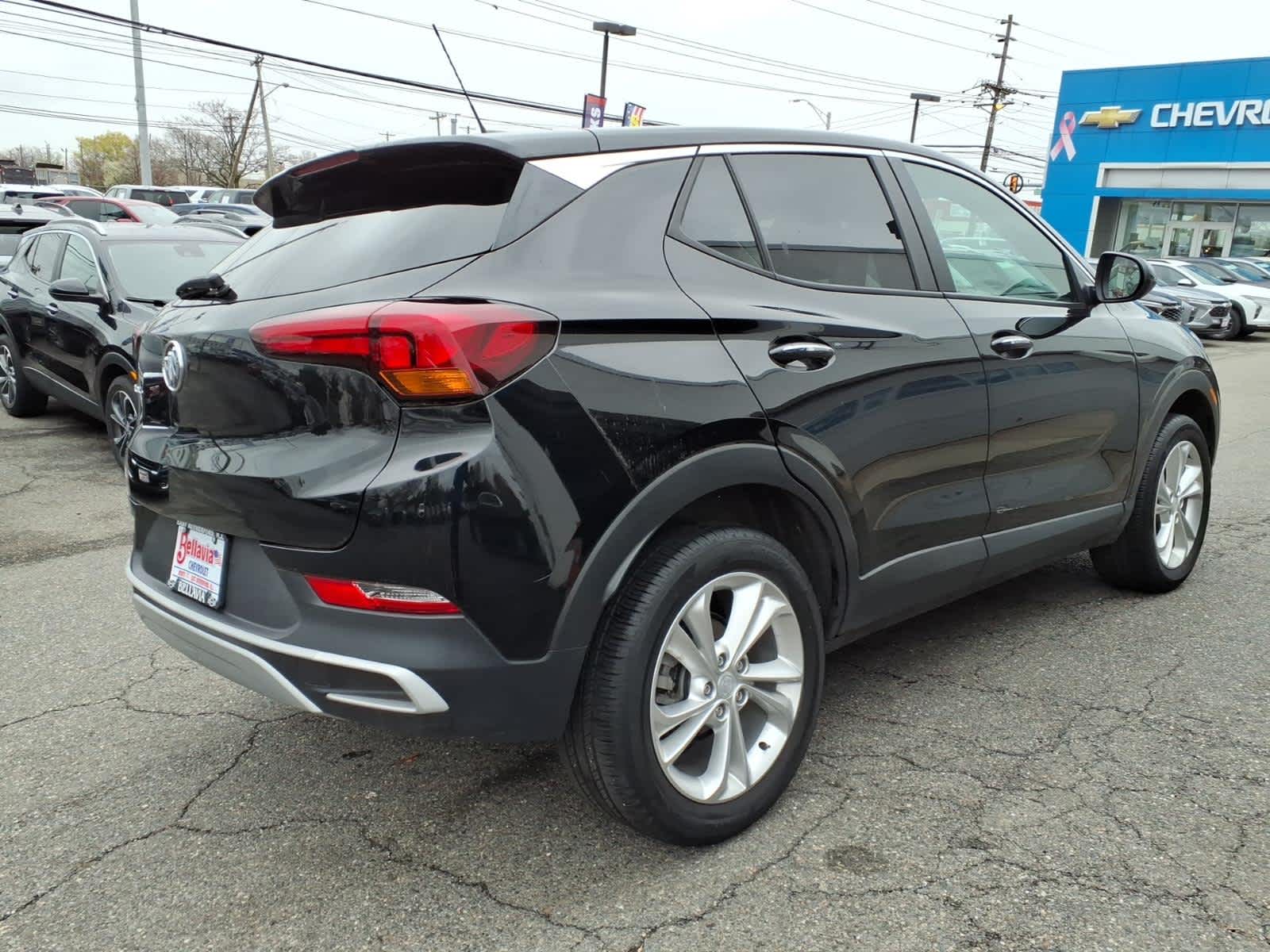 View vehicle photo 6