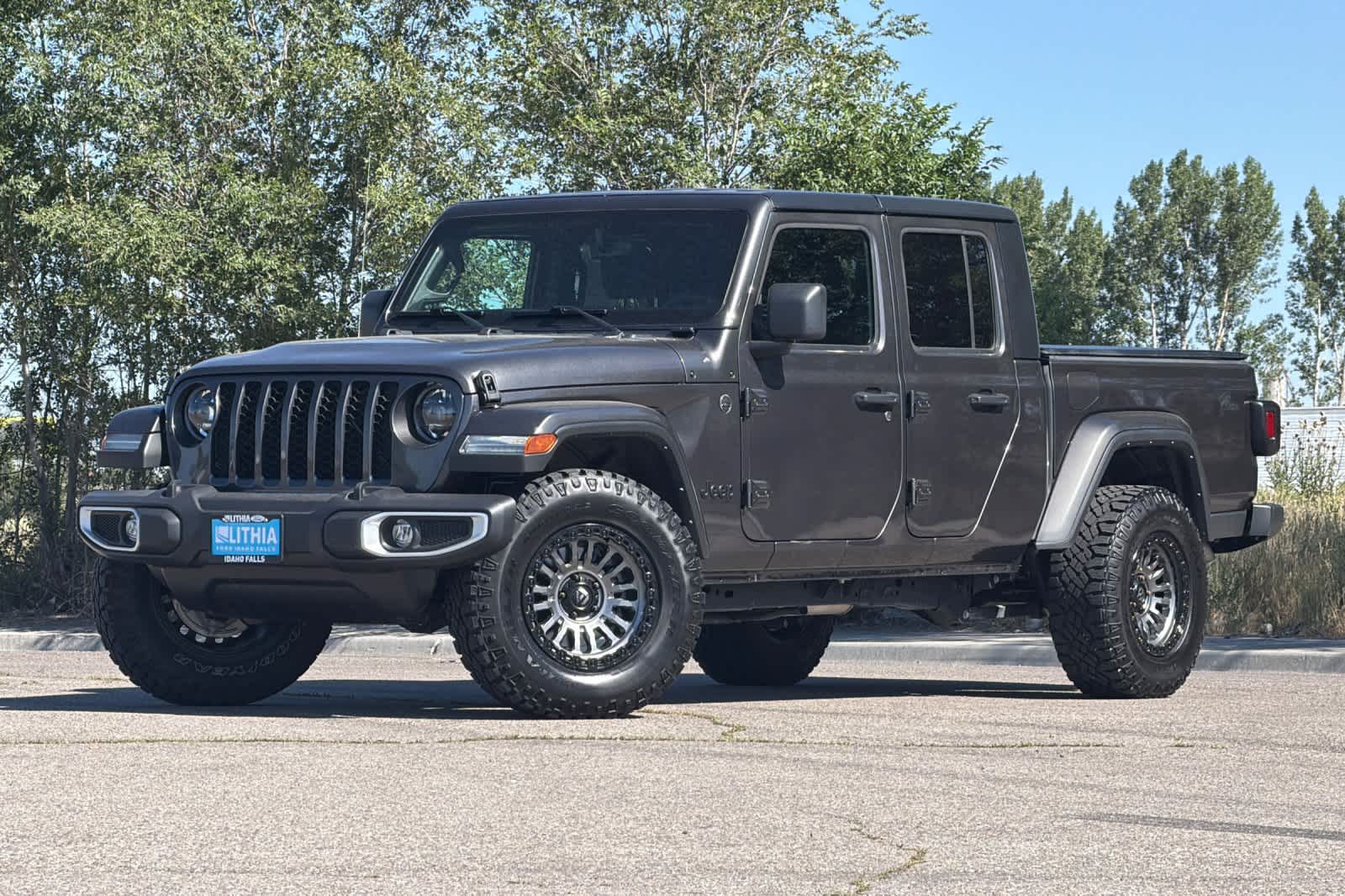 2023 Jeep Gladiator