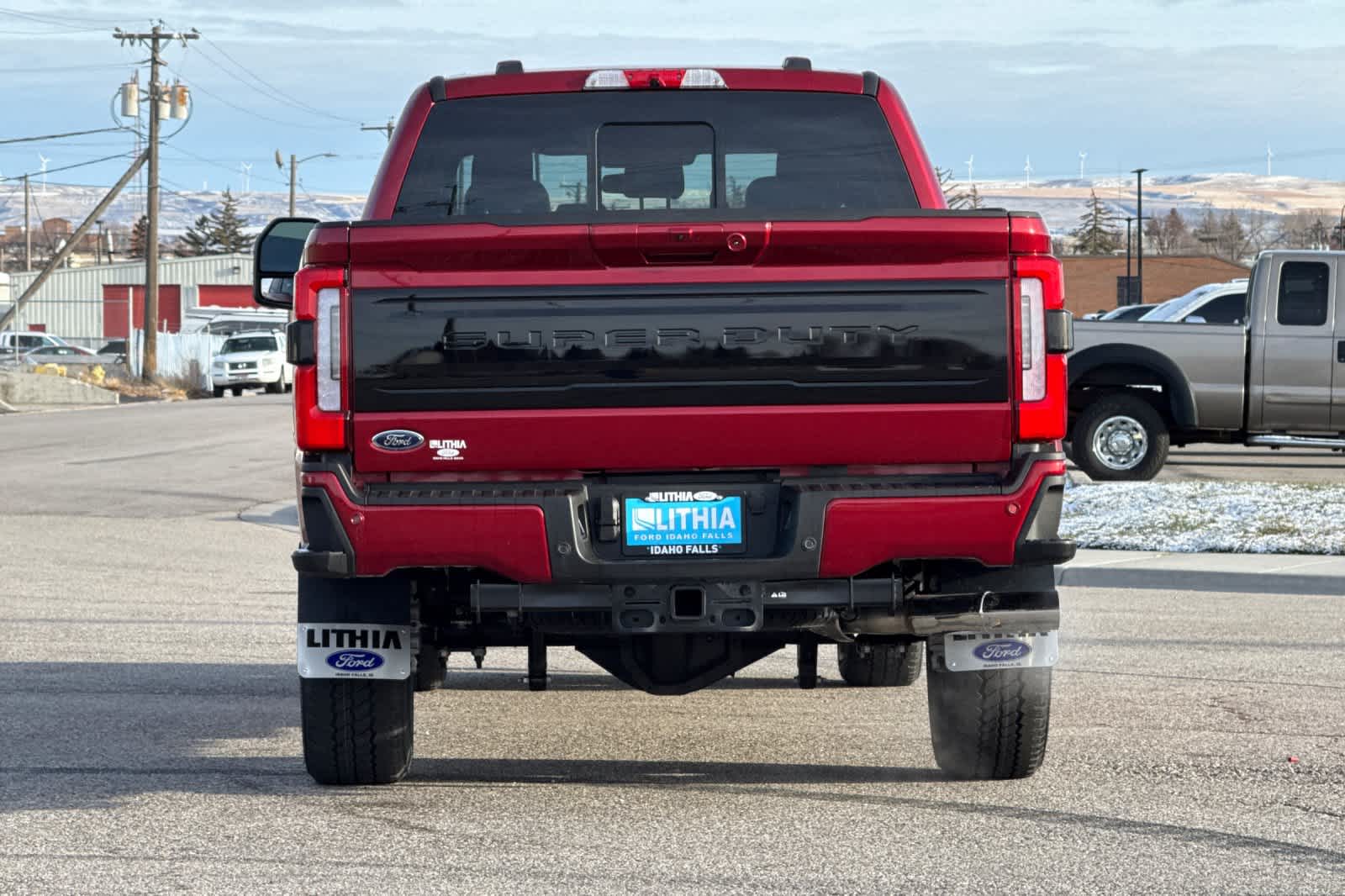 View vehicle photo 7