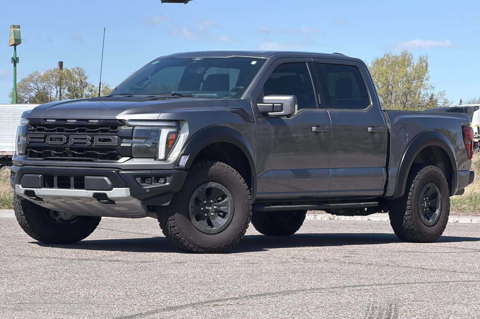 2024 Ford F-150 Raptor SuperCrew 4WD