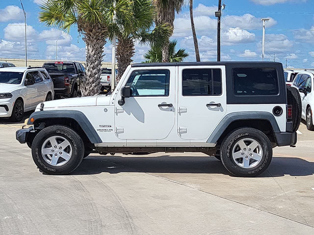 2015 Jeep Wrangler Unlimited Sport 11