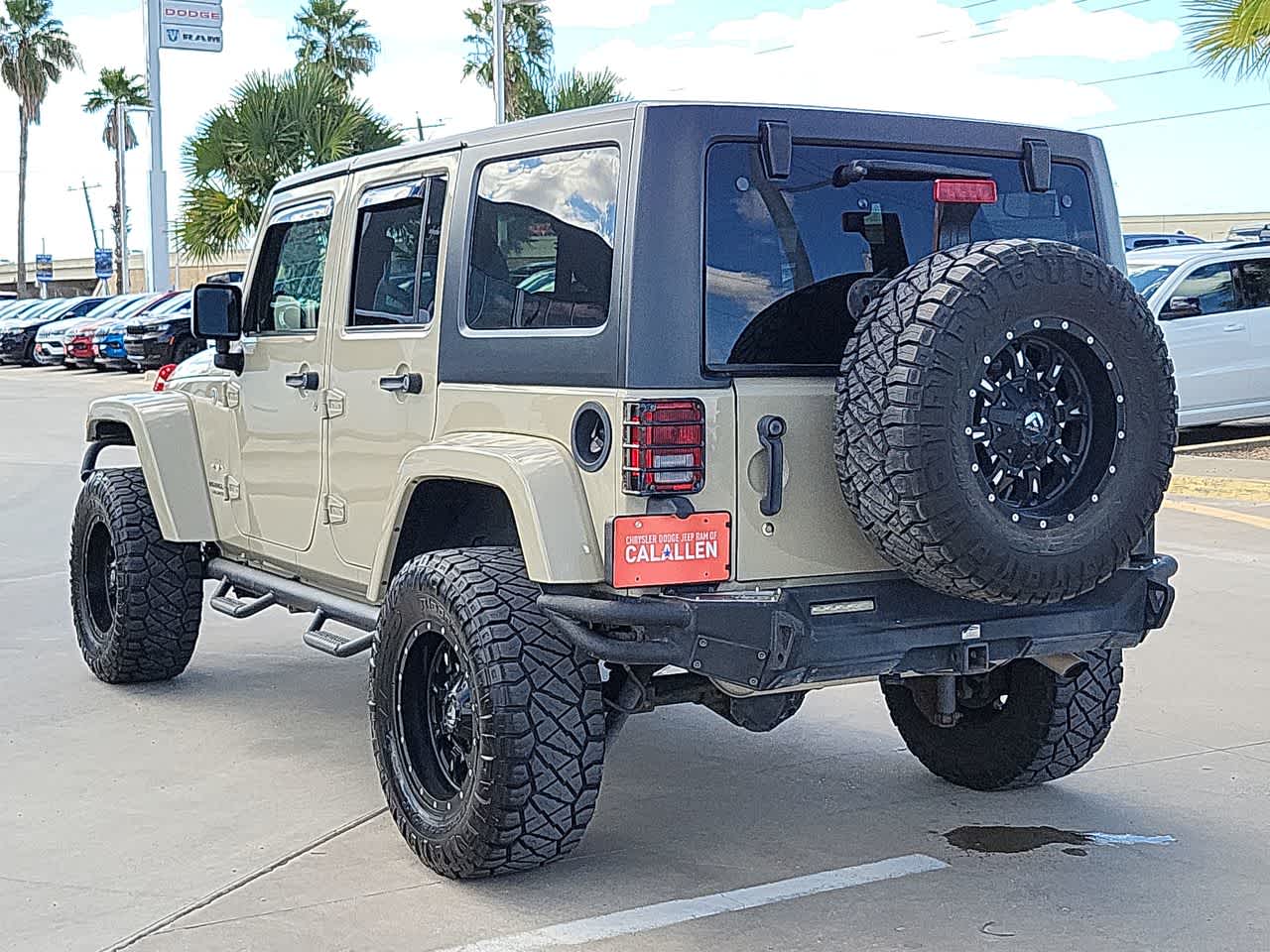 2017 Jeep Wrangler Unlimited Sahara 12