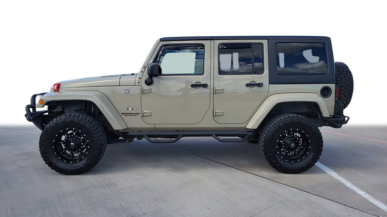 2017 Jeep Wrangler Unlimited Sahara 5