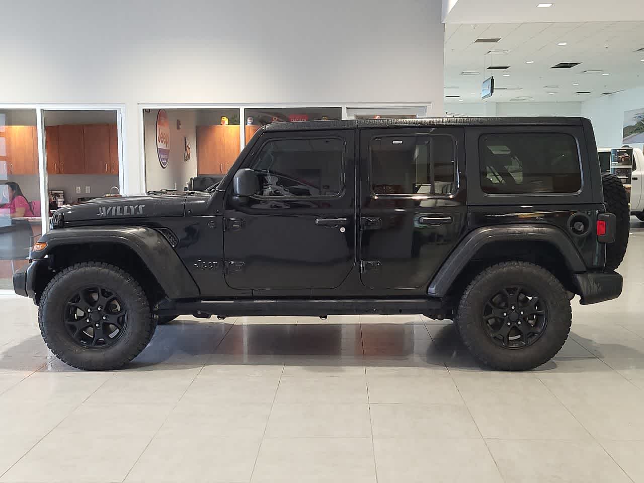 2020 Jeep Wrangler Unlimited Willys 11