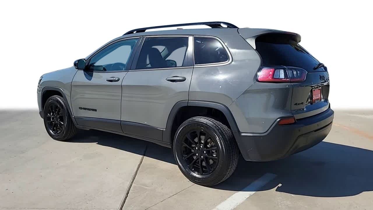 2023 Jeep Cherokee Altitude Lux 6