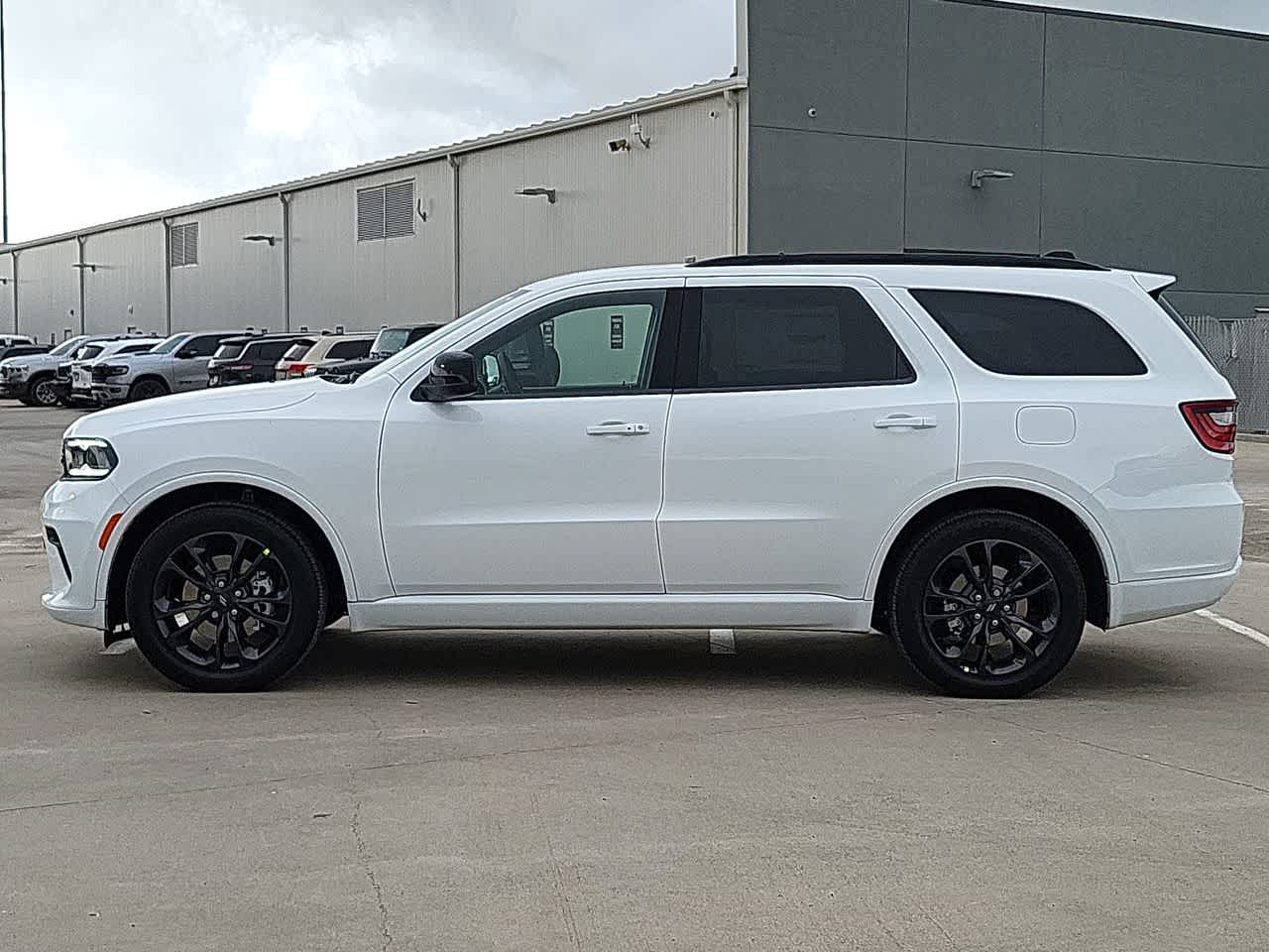 2025 Dodge Durango GT 11