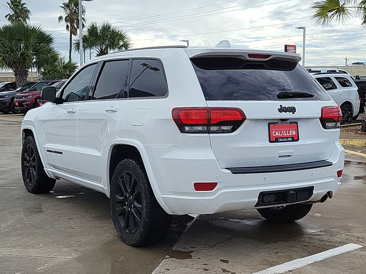 2020 Jeep Grand Cherokee Altitude 12