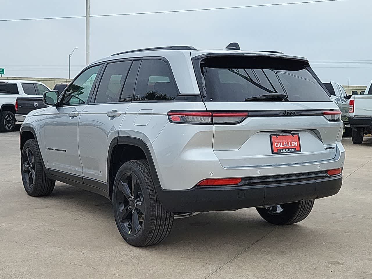 2024 Jeep Grand Cherokee Limited 12