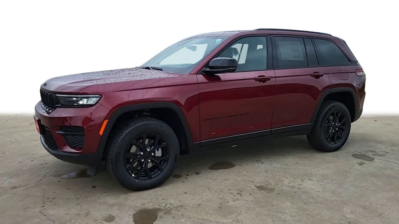 2024 Jeep Grand Cherokee Altitude 4