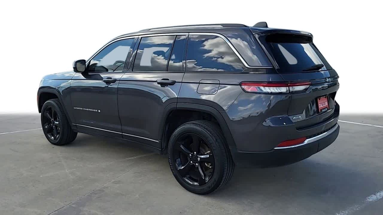 2023 Jeep Grand Cherokee Laredo 6