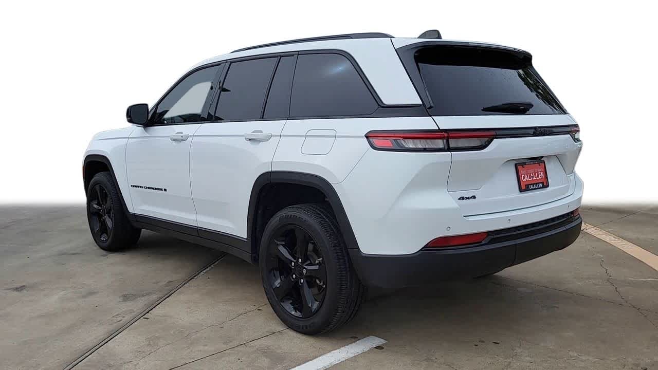 2023 Jeep Grand Cherokee Altitude 6