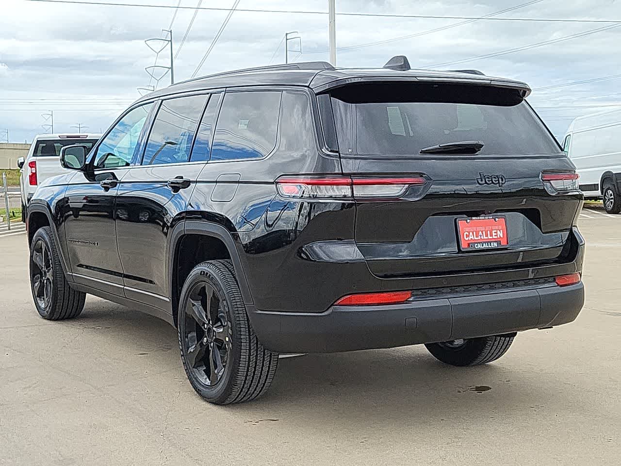 2024 Jeep Grand Cherokee L Altitude X 12