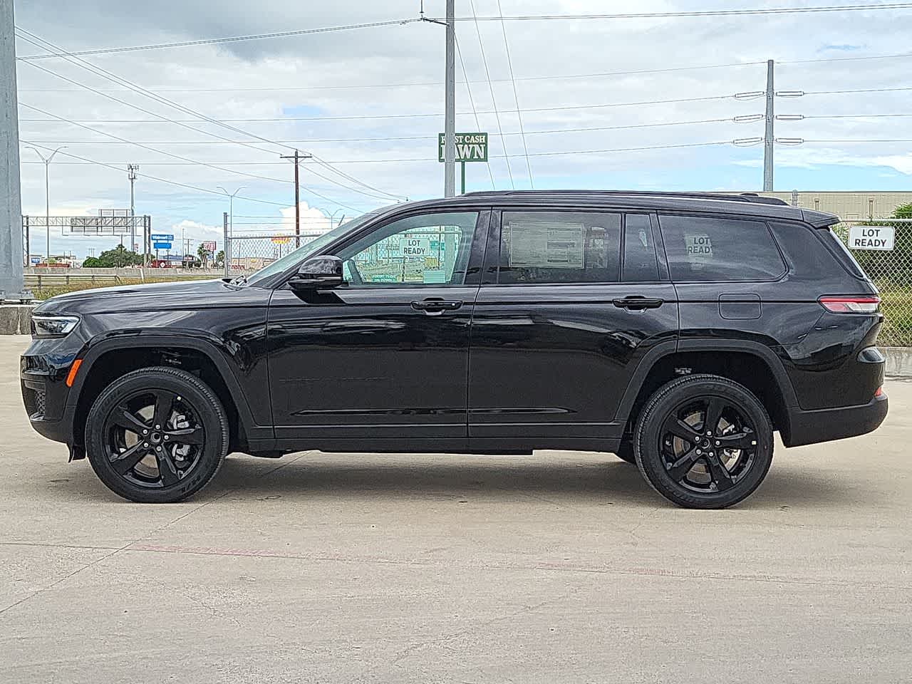 2024 Jeep Grand Cherokee L Altitude X 11