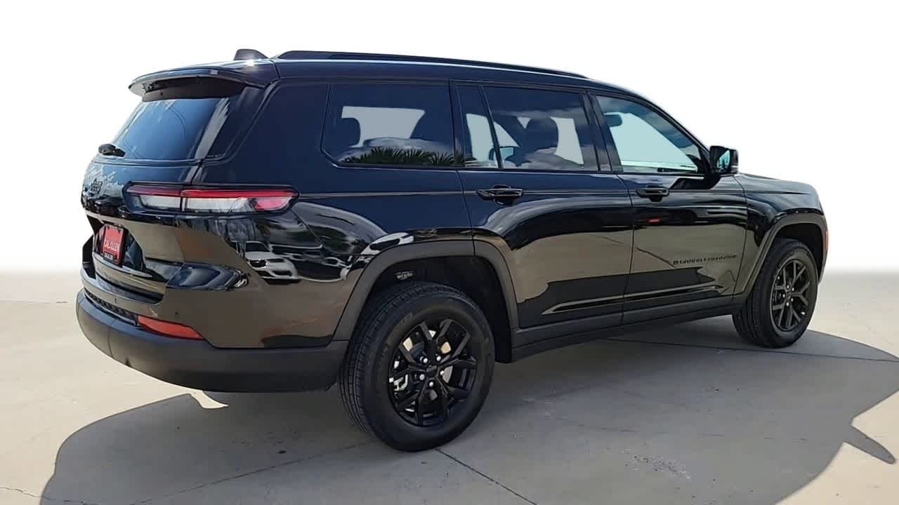 2024 Jeep Grand Cherokee L Altitude X 8