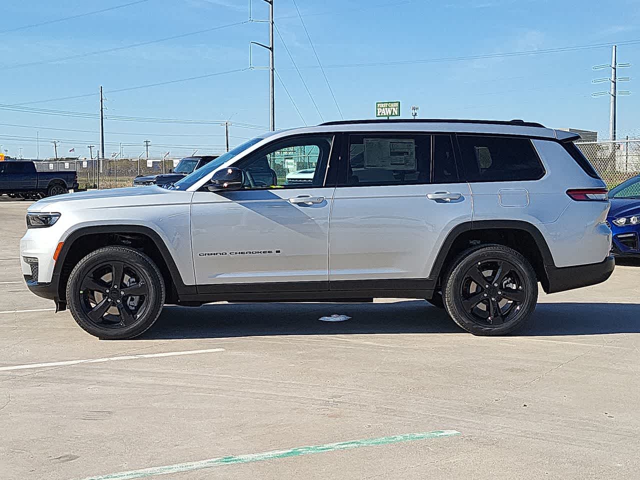 2024 Jeep Grand Cherokee L Limited 11