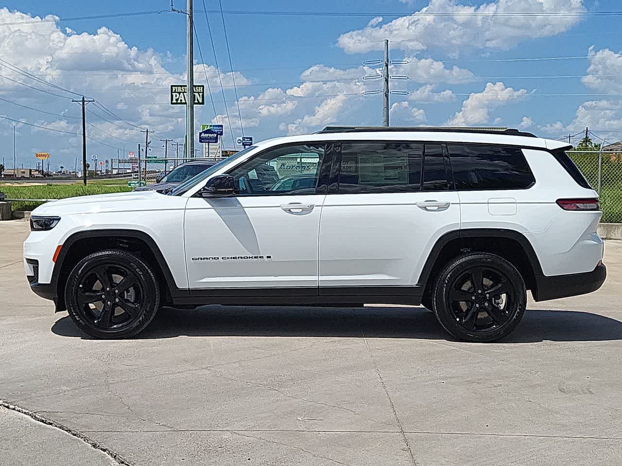 2024 Jeep Grand Cherokee L Altitude X 11