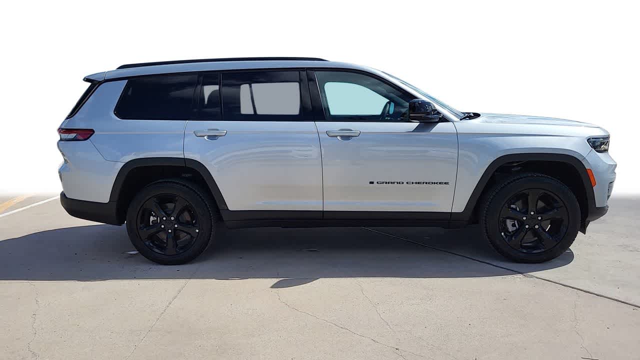 2024 Jeep Grand Cherokee L Limited 9