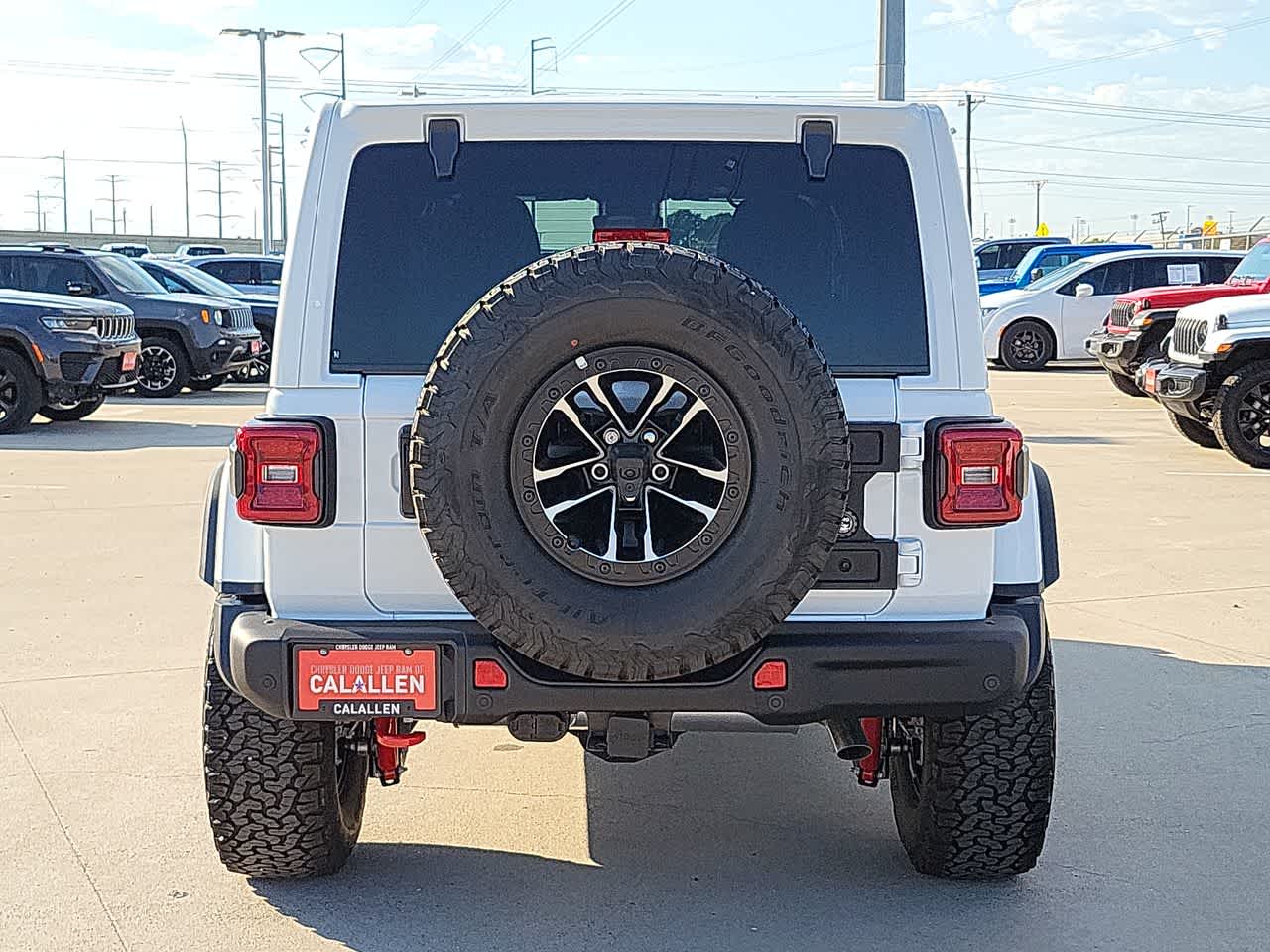 2024 Jeep Wrangler Rubicon X 13