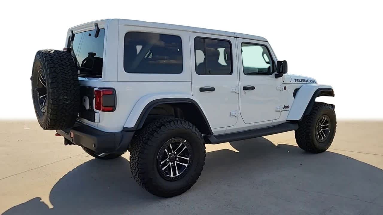 2024 Jeep Wrangler Rubicon X 8