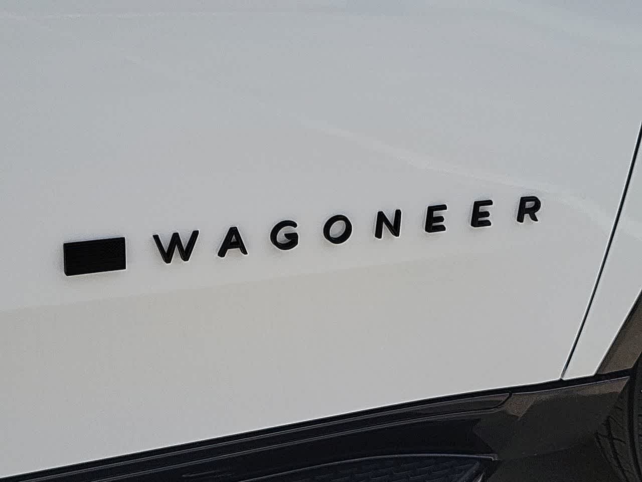 2024 Jeep Wagoneer L Series II Carbide 15