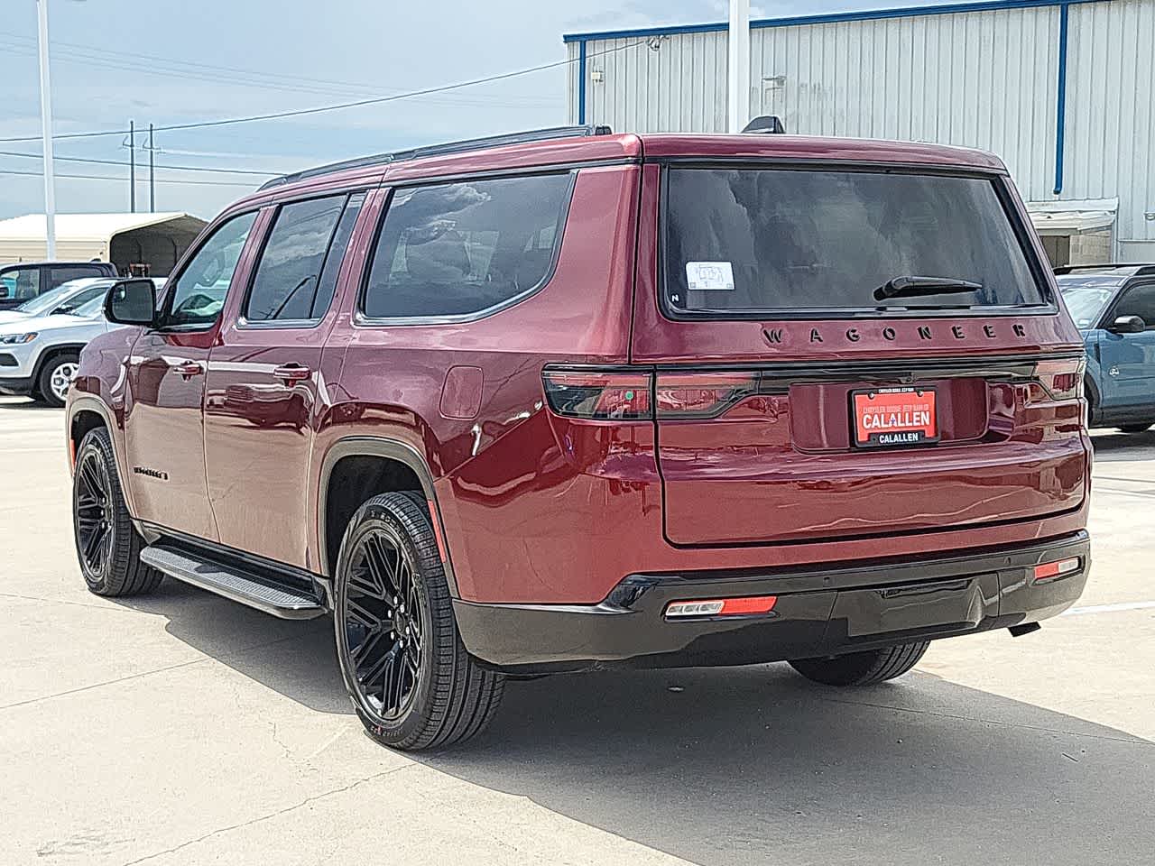 2024 Jeep Wagoneer L Series II Carbide 12