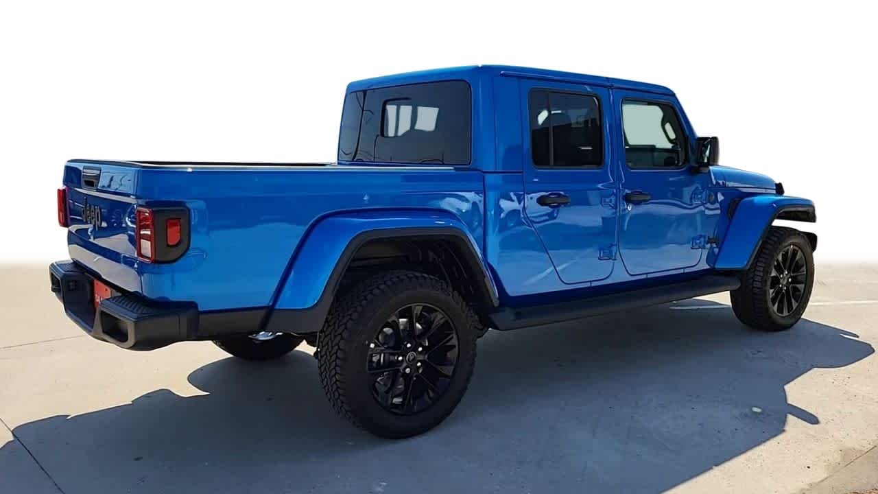 2024 Jeep Gladiator Sport 4x4 8