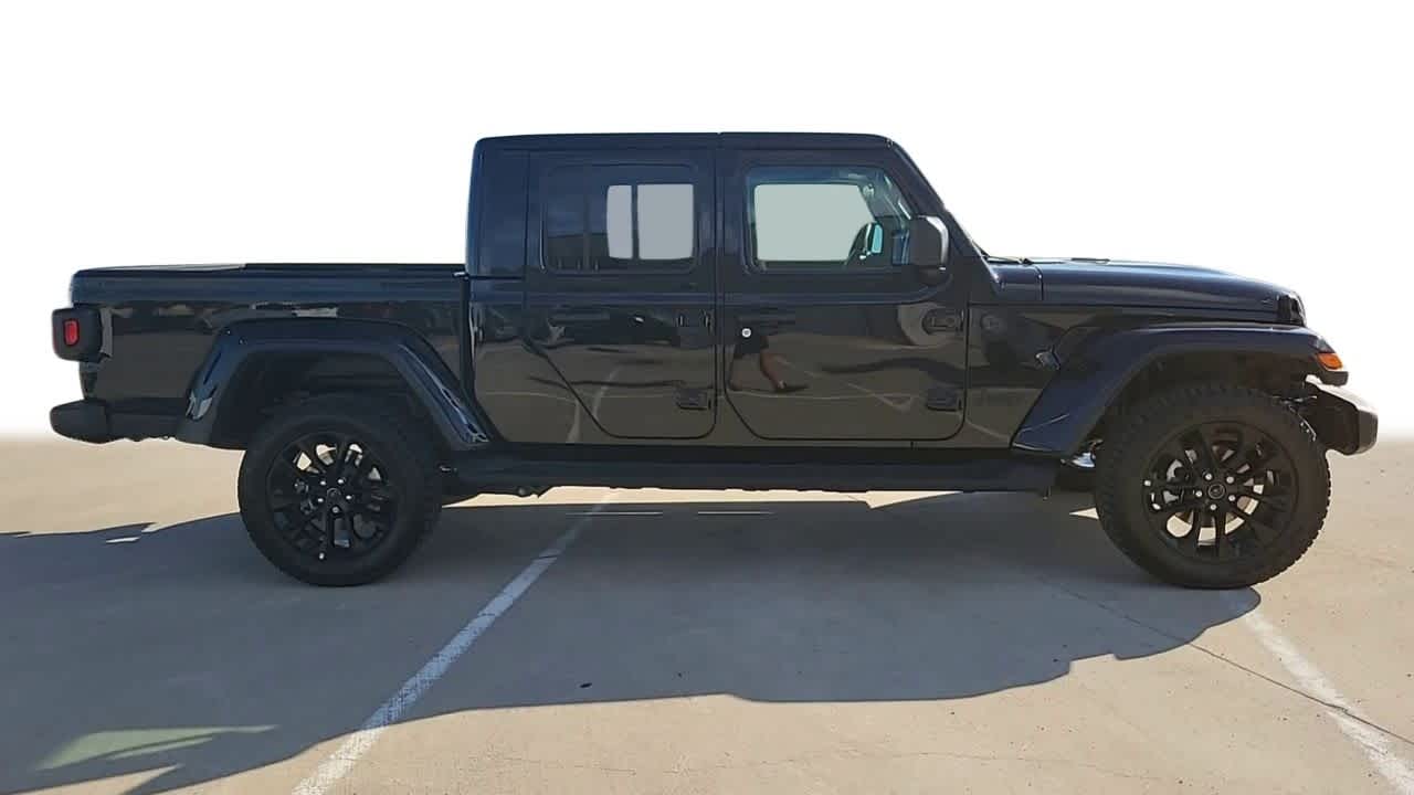 2024 Jeep Gladiator Sport 4x4 9