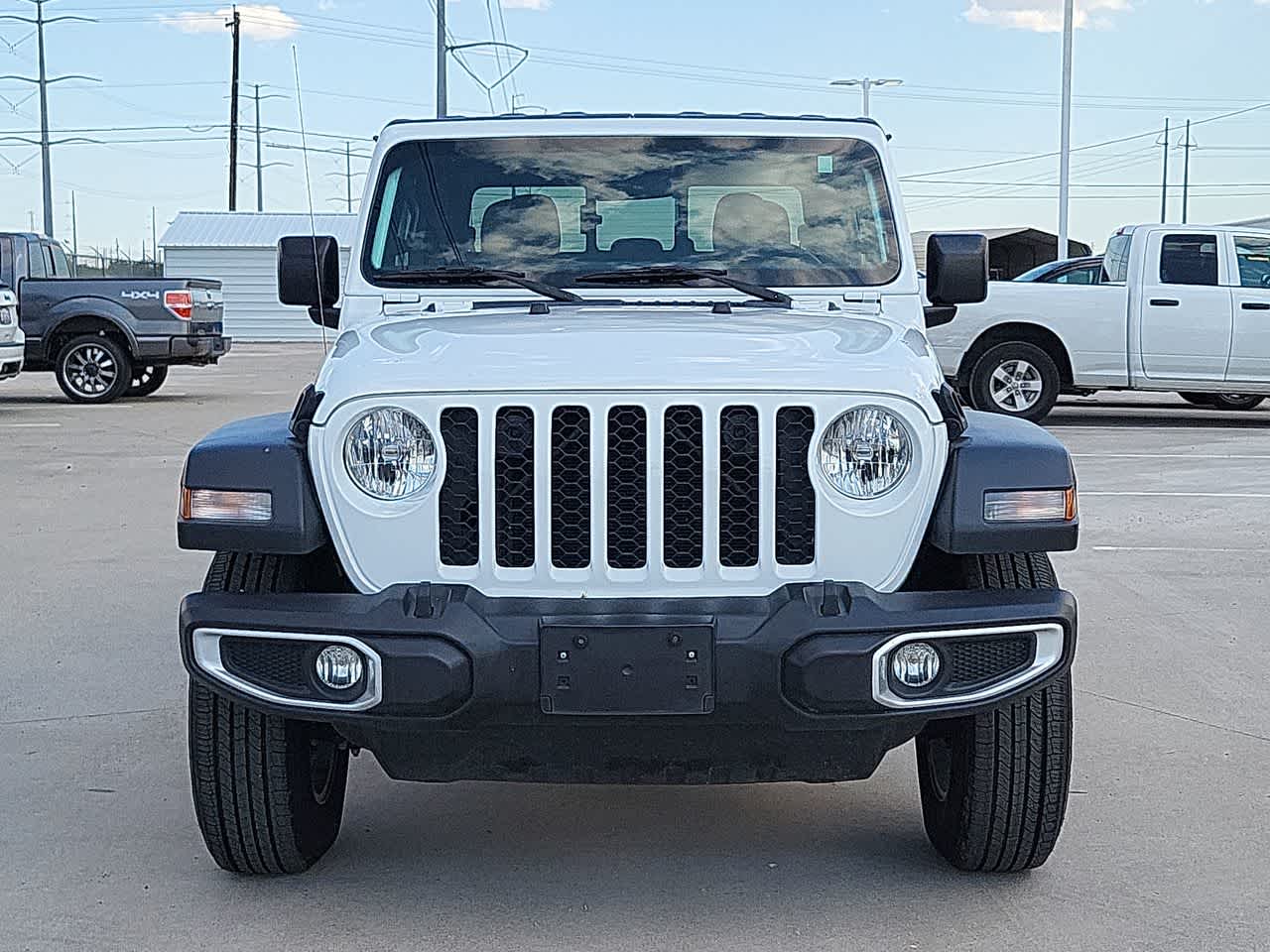 2023 Jeep Gladiator Sport S 4x4 14