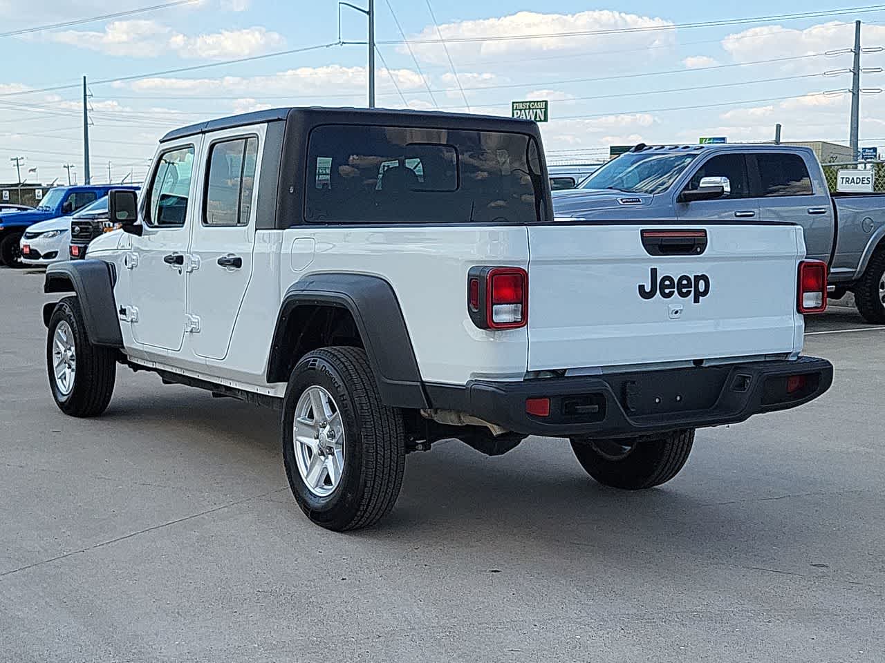 2023 Jeep Gladiator Sport S 4x4 12